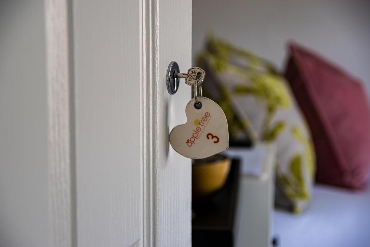 טוויסטוק Apple Tree Bed And Breakfast מראה חיצוני תמונה